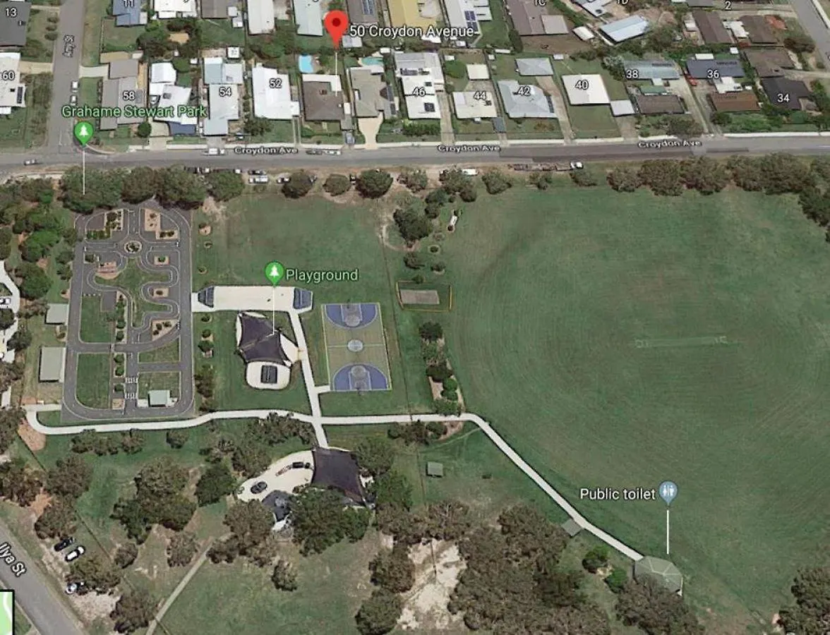 Holiday home Croydon Ave 50 Currimundi Villa Kawana Waters